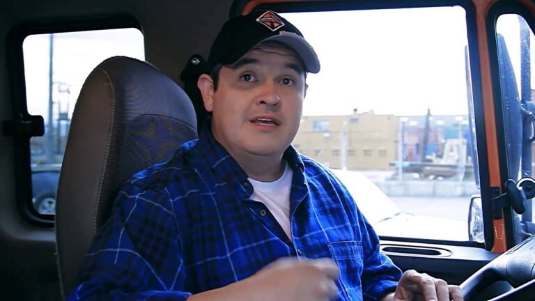 Importancia del Entrenamiento Obligatorio en la Conducci&oacute;n de Veh&iacute;culos Pesados