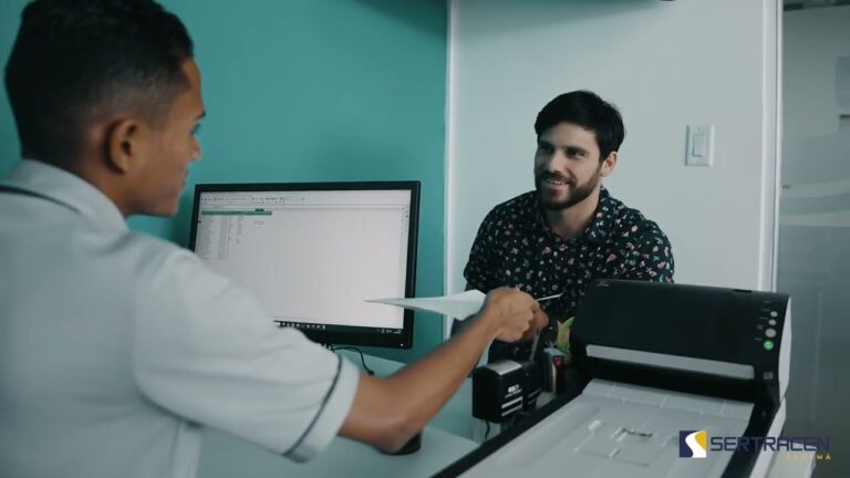 Simuladores de Conducci&oacute;n: Una Experiencia Realista en Escuelas de Manejo