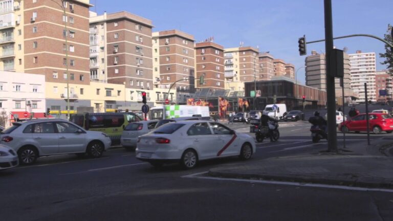 Seguridad Vial en Giros Se&ntilde;alizados para Ciclistas