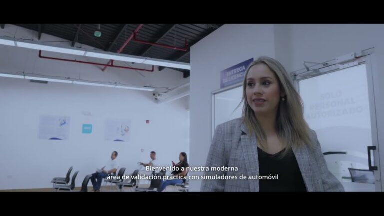 Escuelas de Conducci&oacute;n: La Revoluci&oacute;n de los Simuladores Virtuales